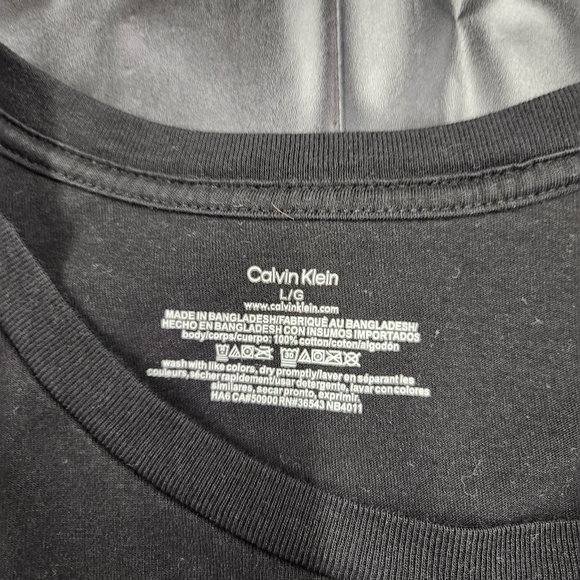 Calvin Klein T's - Picture 2 of 4